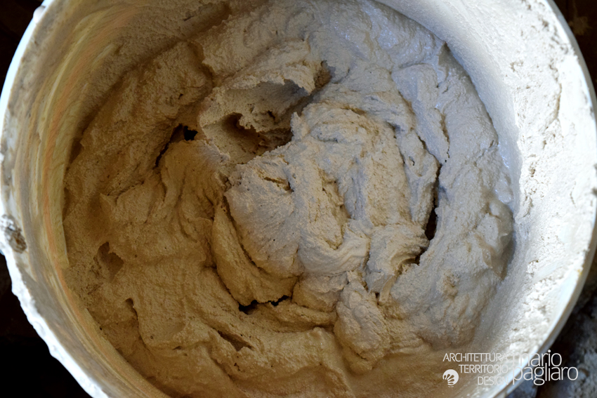 Elimina la muffa con la calce. Ripensare gli&nbsp;intonaci